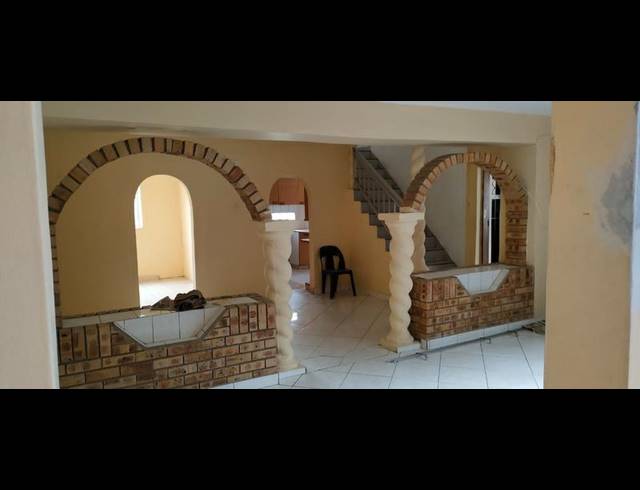 4 BEDROOM HOUSE FOR SALE IN HAVENSIDE